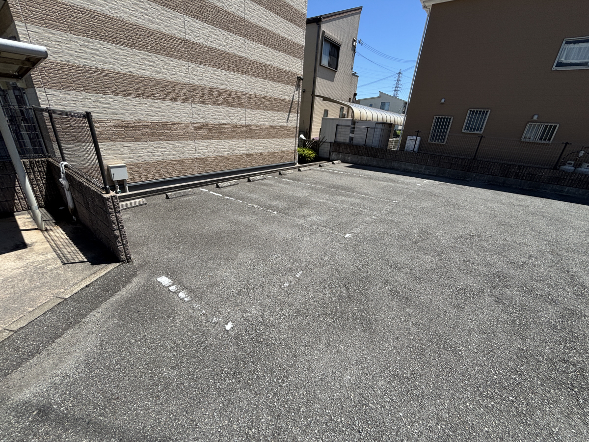 駐車場 写真14