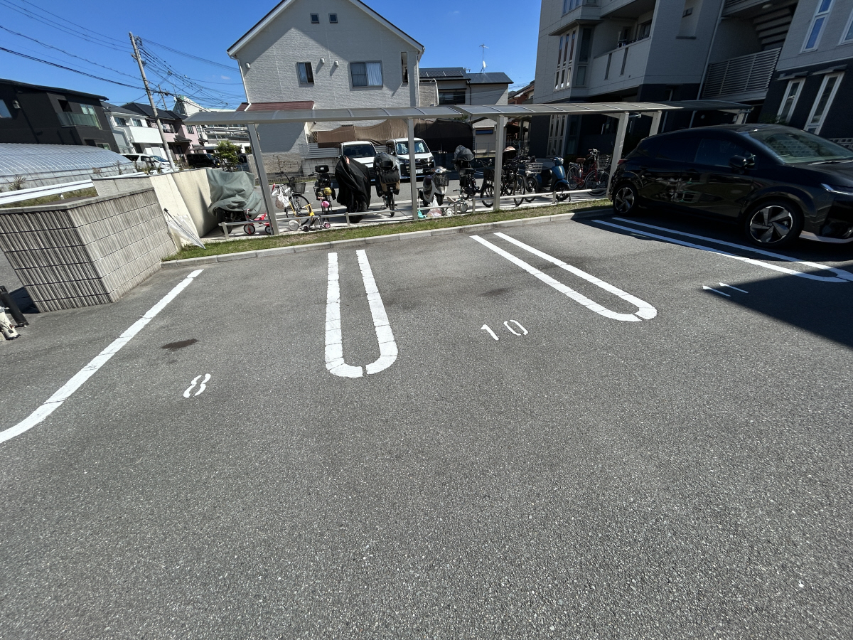 駐車場 写真16