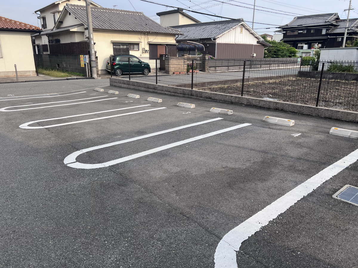駐車場 写真14
