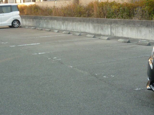 駐車場 写真11