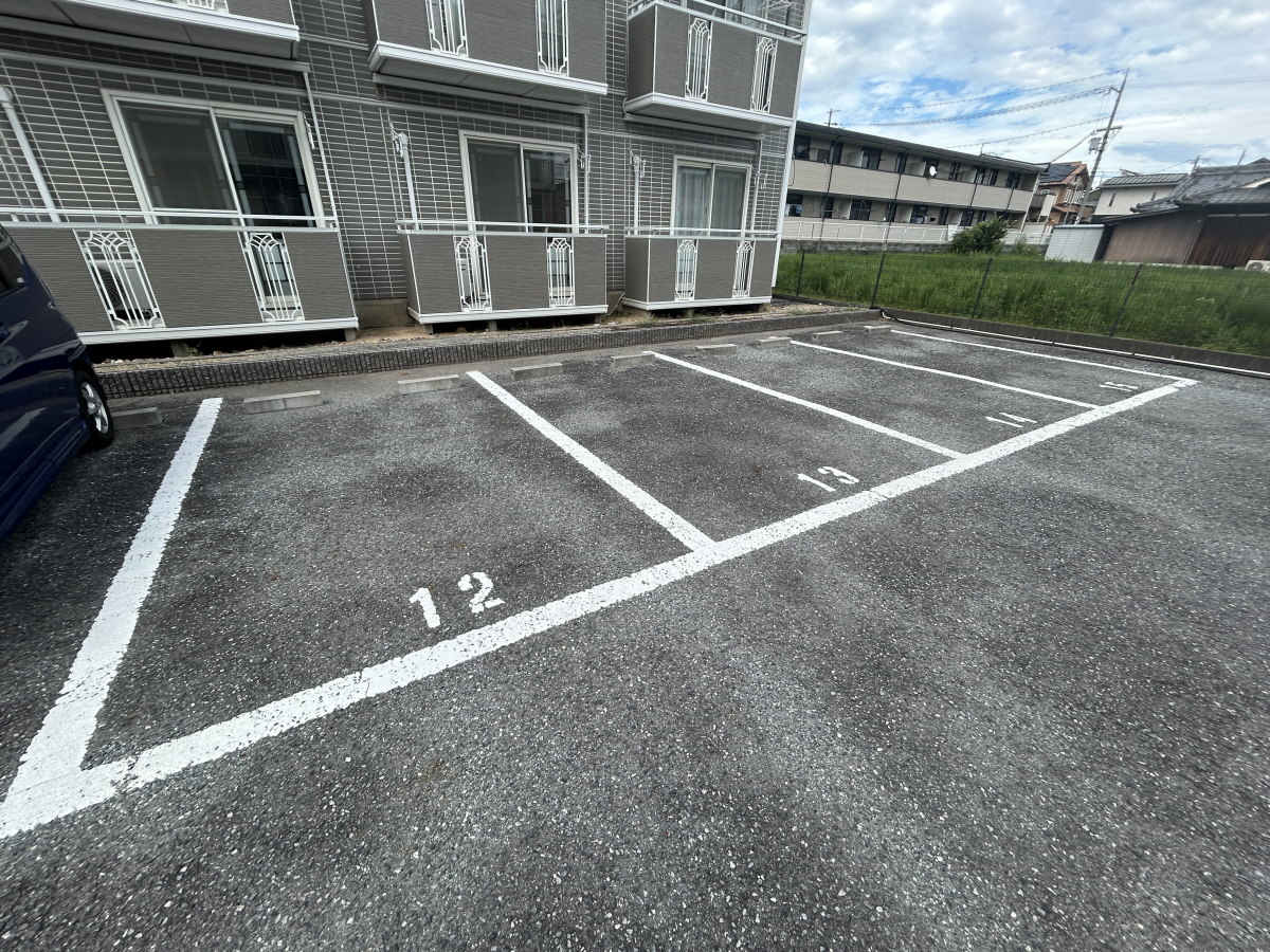 駐車場 写真14
