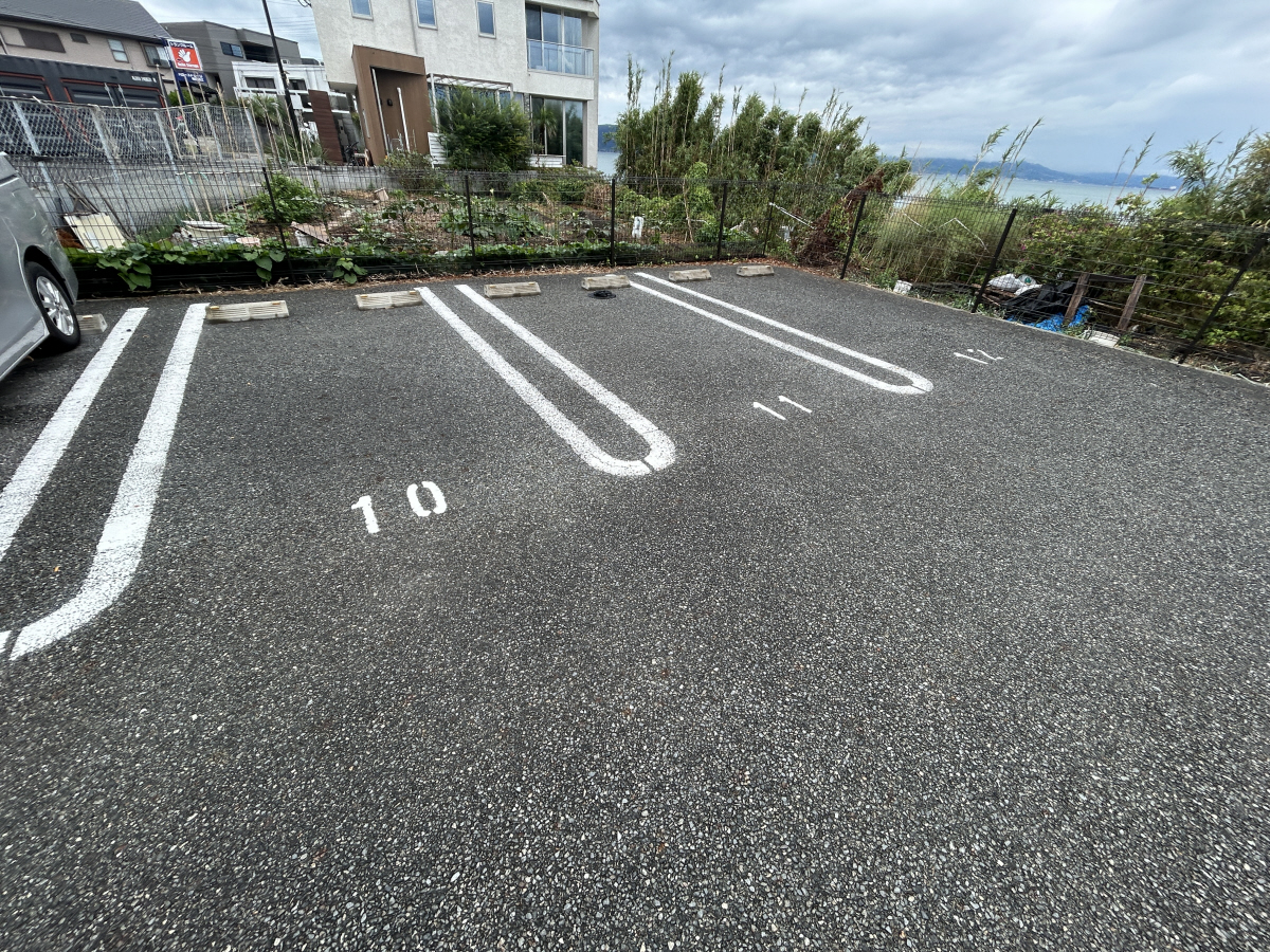 駐車場 写真13