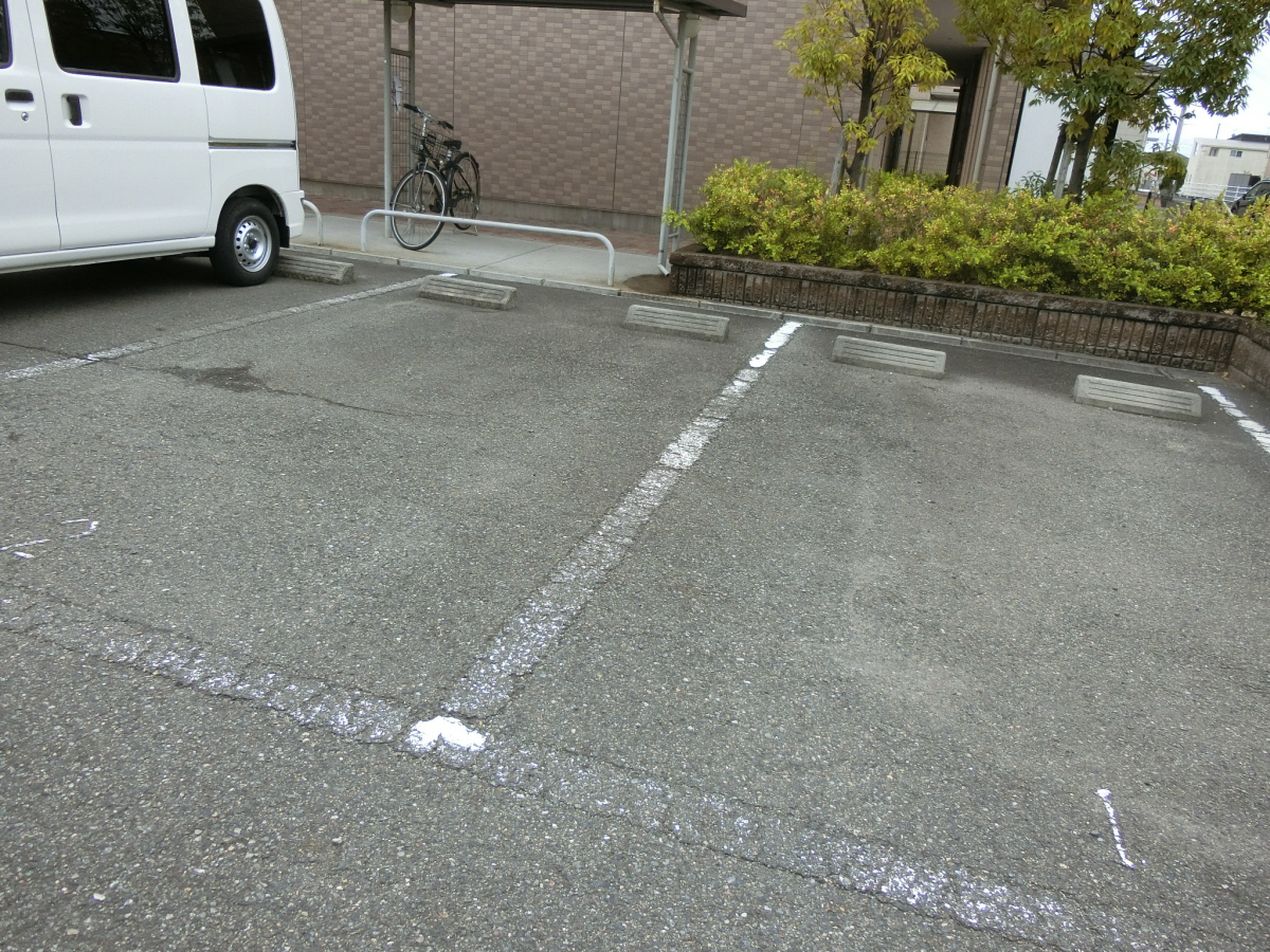 駐車場 写真10