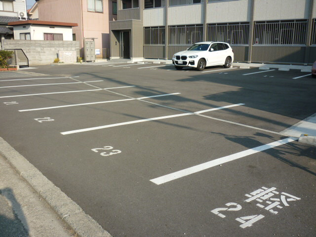 駐車場 写真12