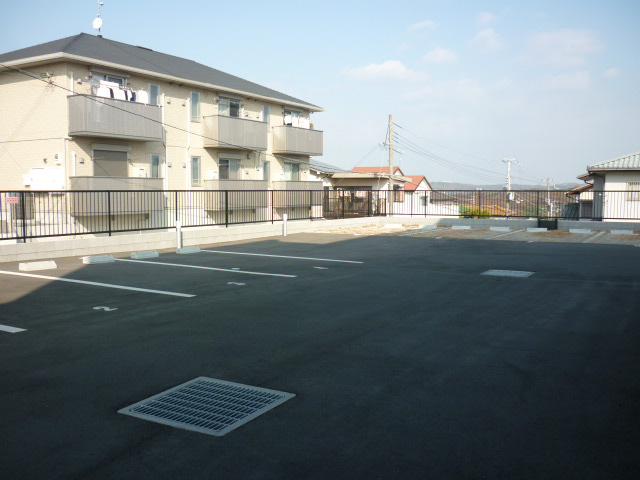 駐車場 写真12