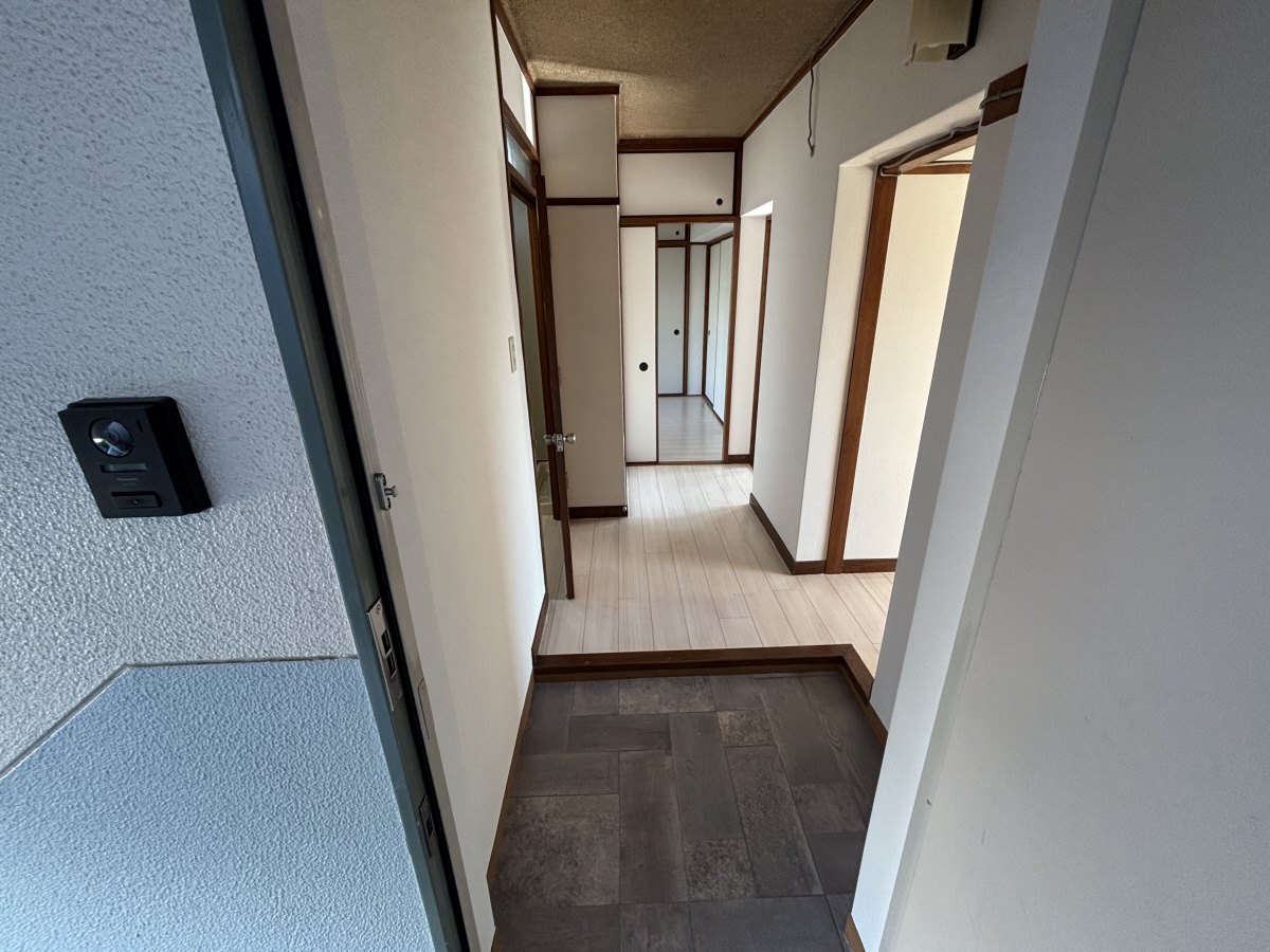 玄関 写真7
