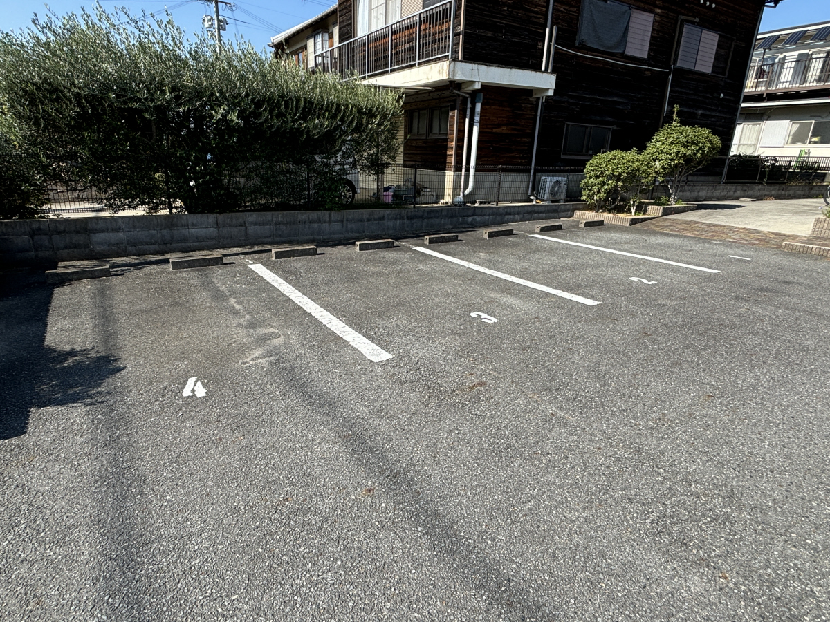 駐車場 写真14