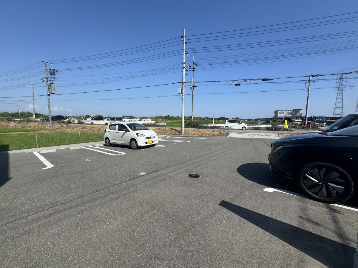 駐車場 写真14
