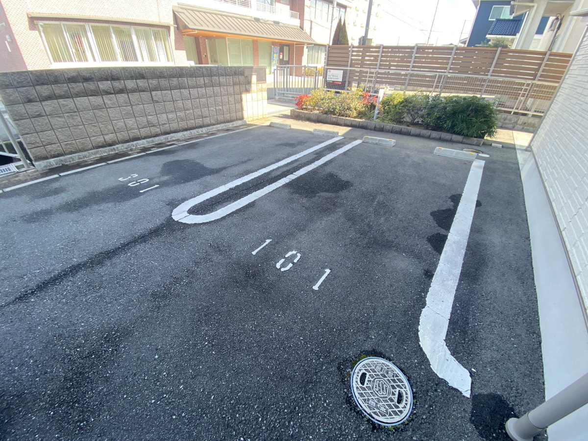 駐車場 写真14