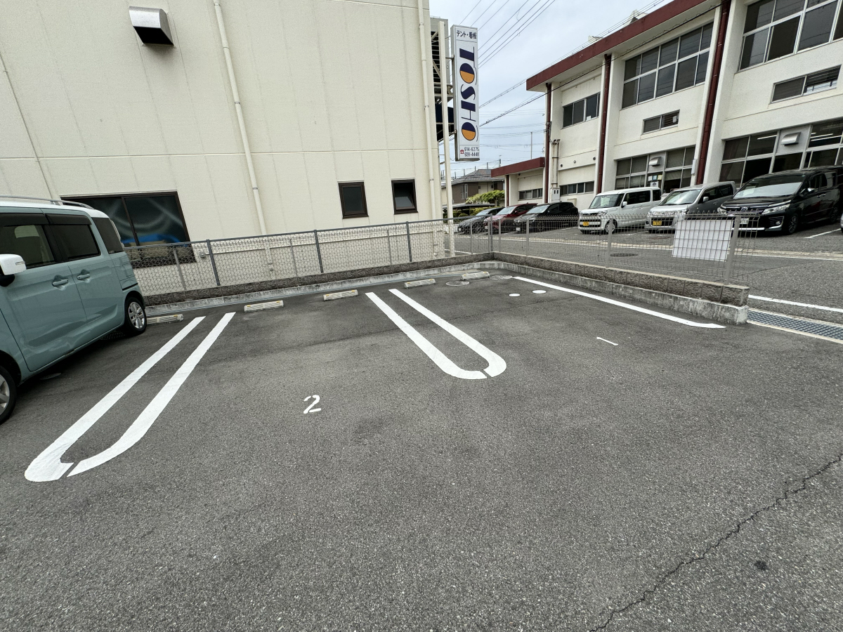 駐車場 写真14