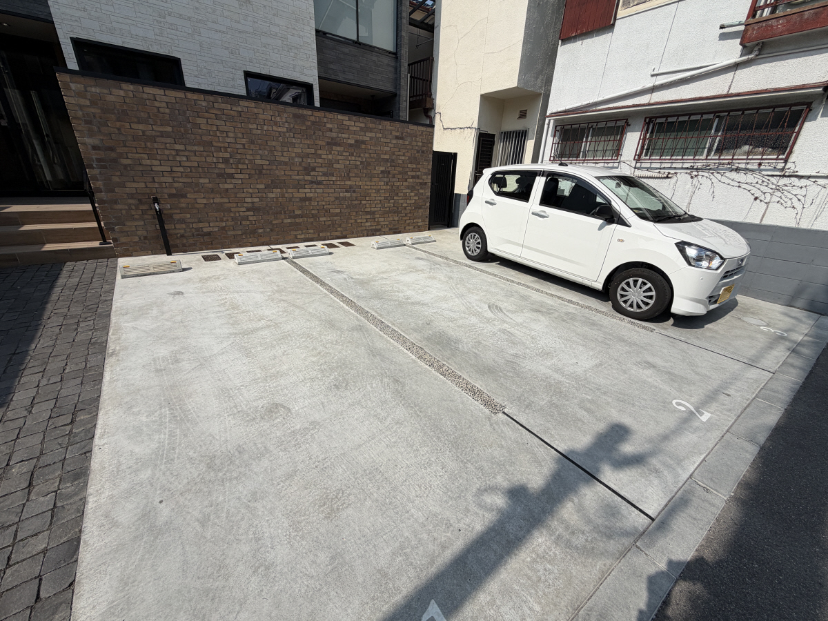 駐車場 写真16