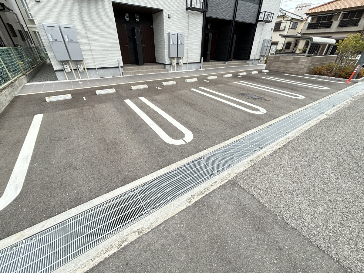 駐車場 写真14