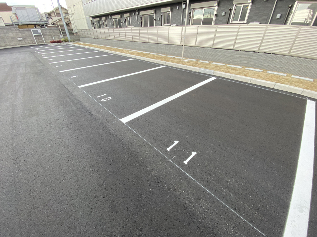 駐車場 写真14
