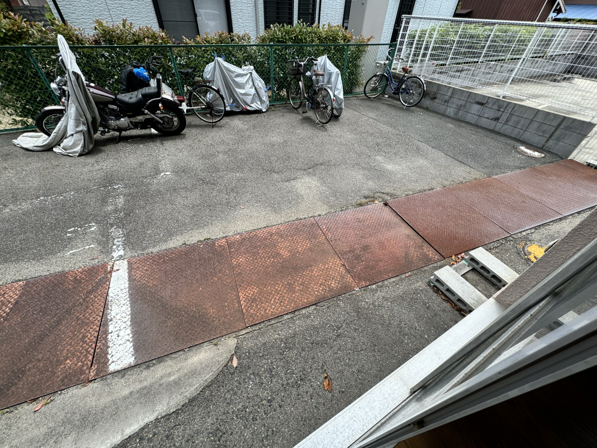 駐車場 写真13