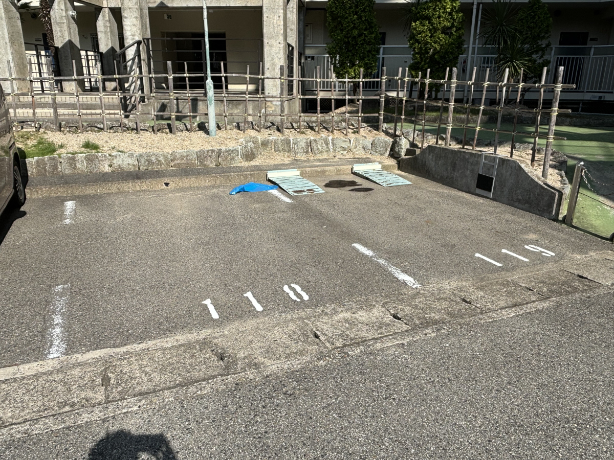 駐車場 写真16