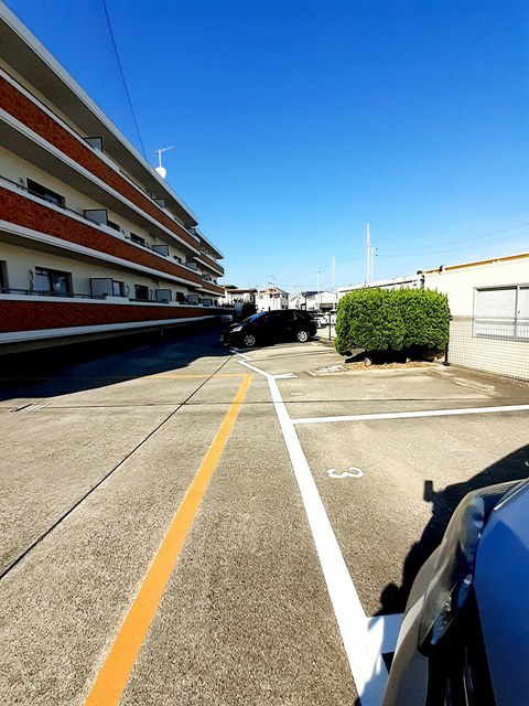 駐車場 写真13
