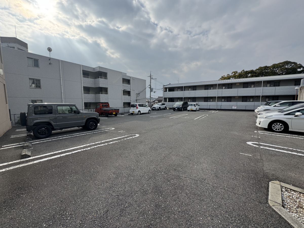 駐車場 写真14