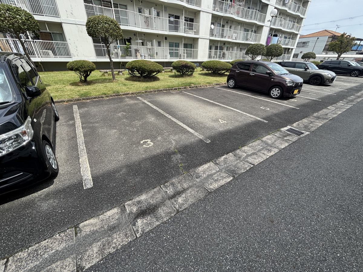 駐車場 写真14