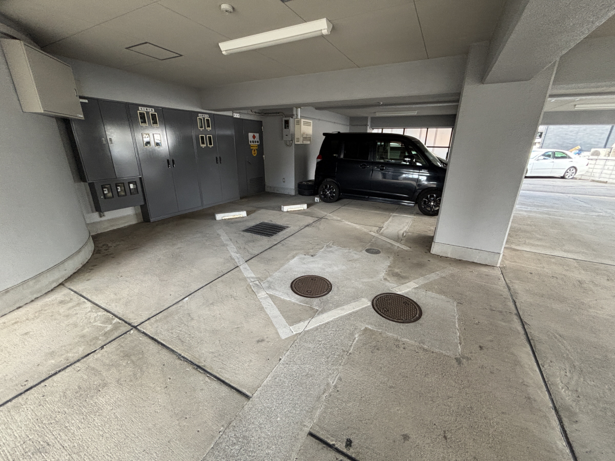 駐車場 写真14