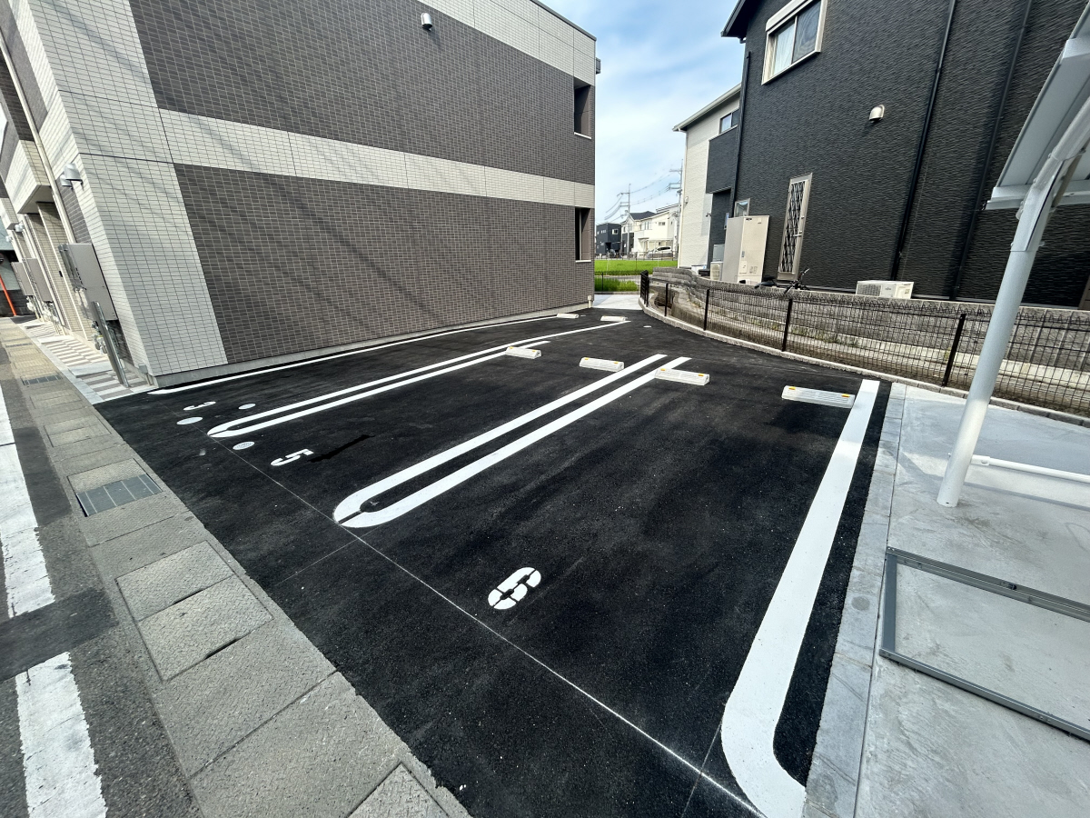 駐車場 写真14