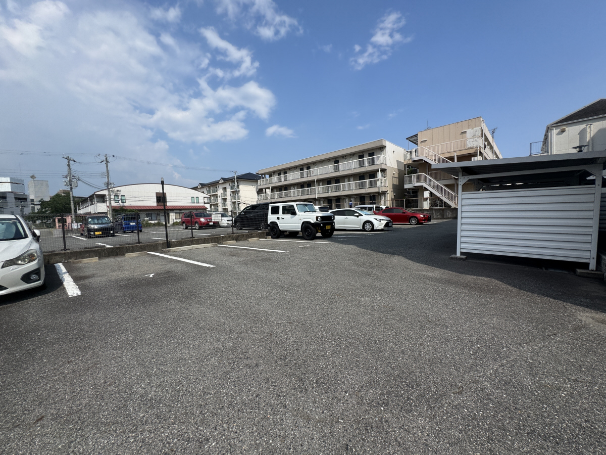 駐車場 写真14
