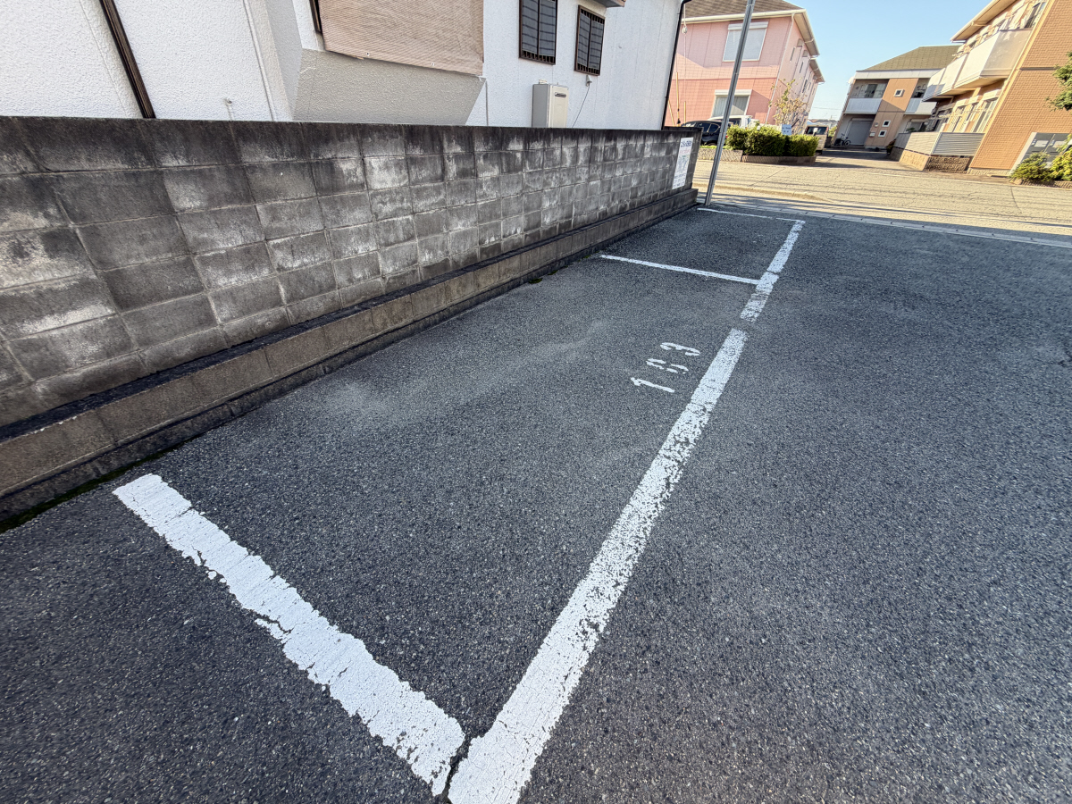 駐車場 写真16