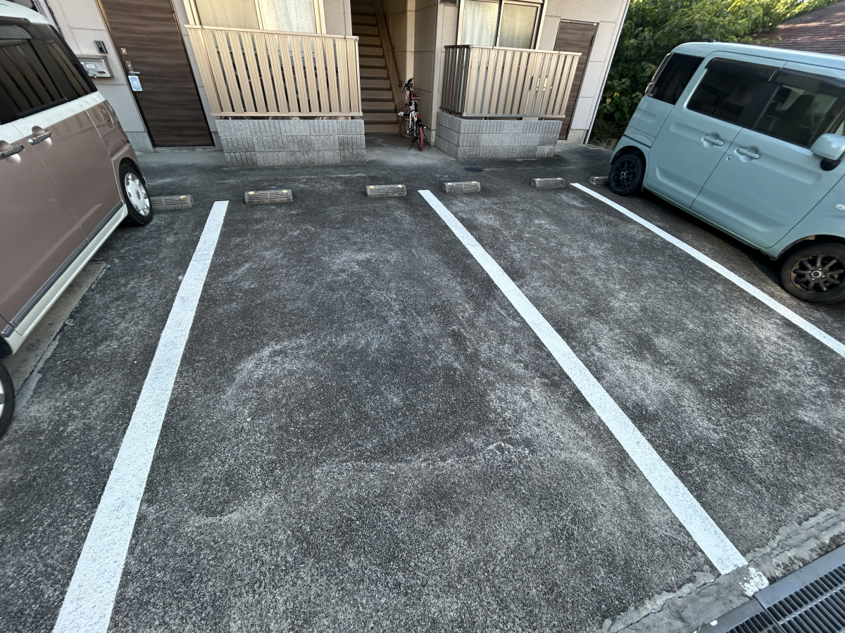 駐車場 写真13