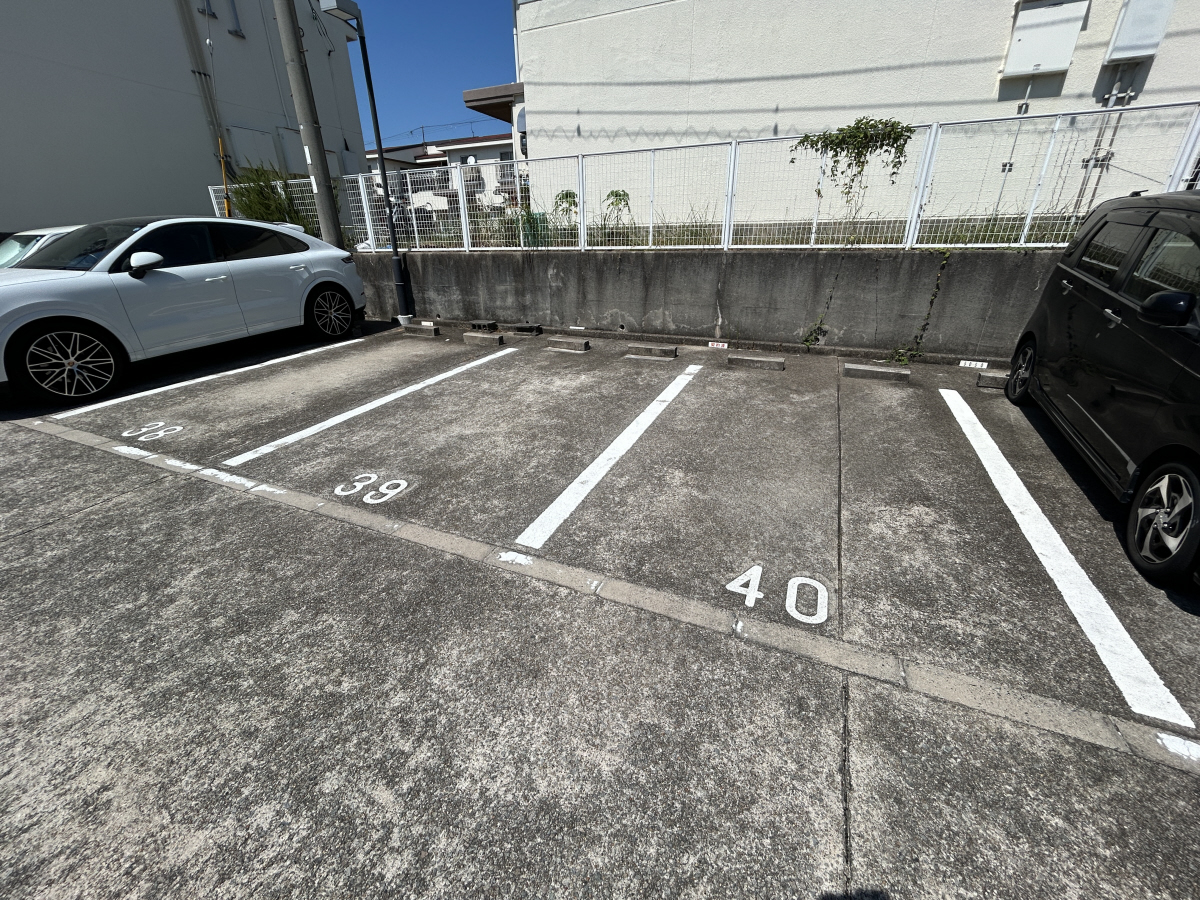 駐車場 写真16
