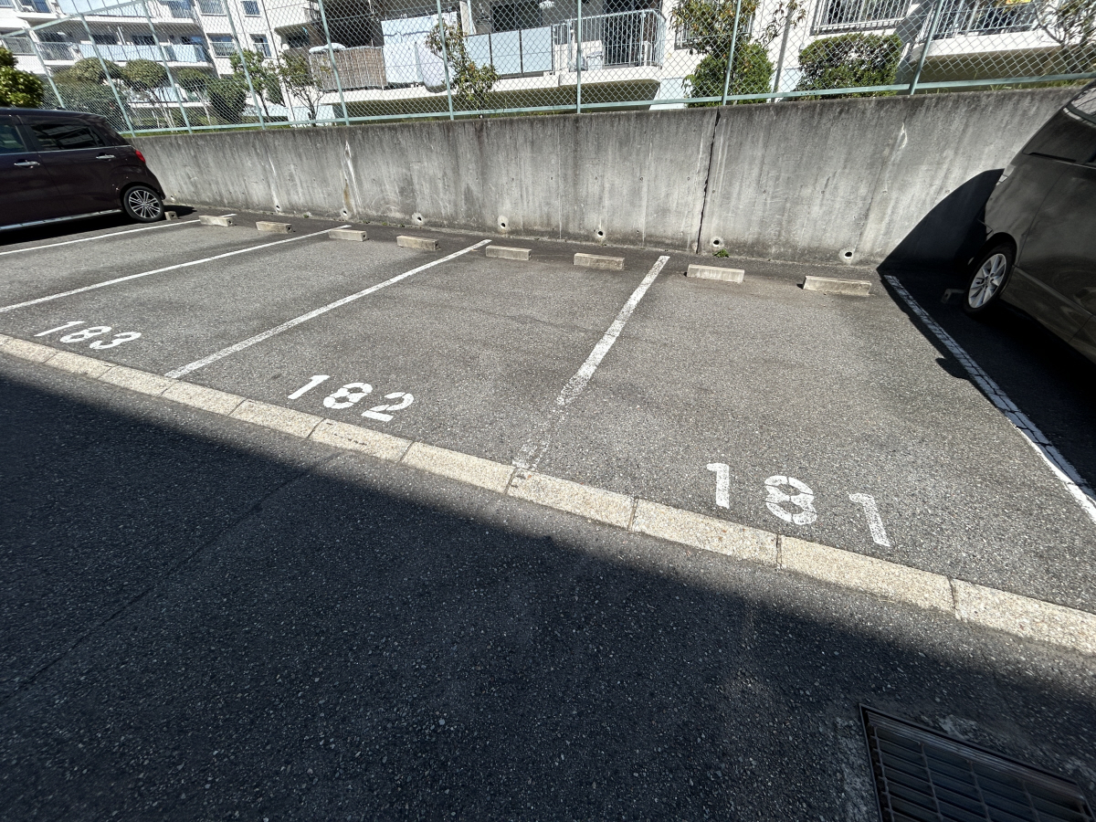 駐車場 写真14