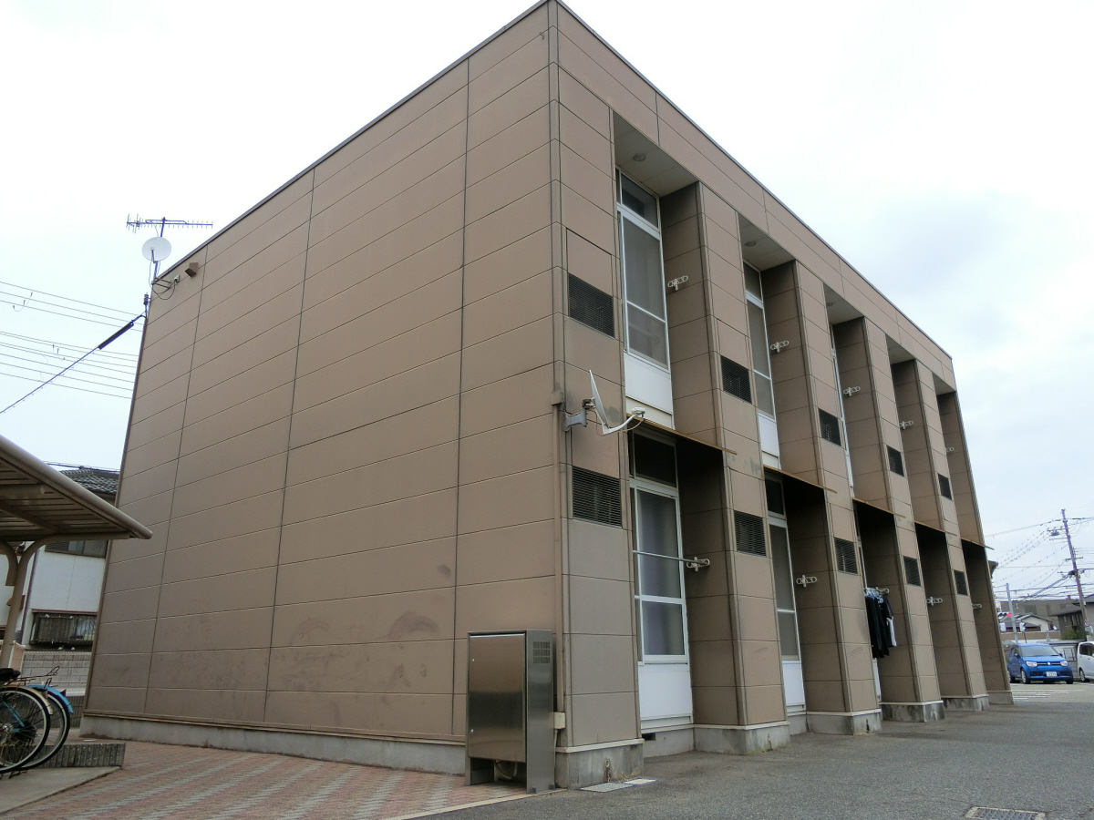 物件番号:1076734733 敷金・礼金０円キャンペーン　人気のロフト付き　敷地内の駐車場空有ります