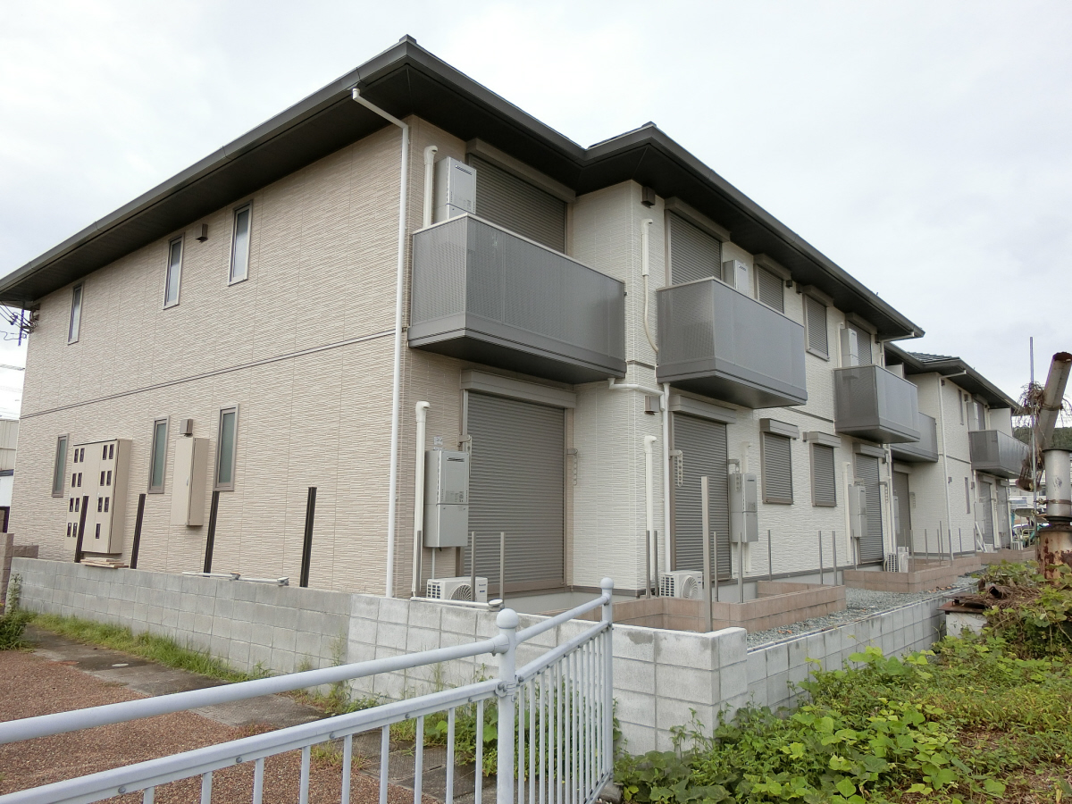 物件番号:1076736340 大手ハウスメーカー施工の新築ハイツ　ペット（犬 猫）近隣施設充実です