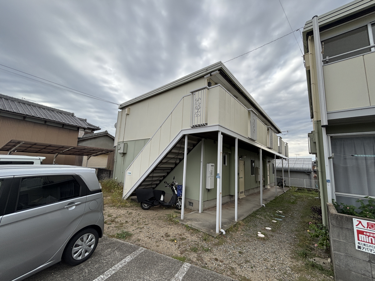 物件番号:1076744604 敷金・礼金0円キャンペーン　リノベーション物件　閑静な住宅街です
