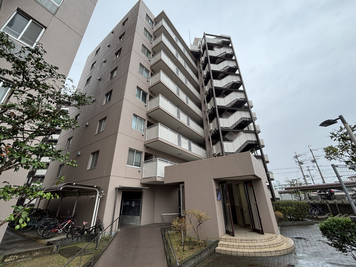 物件番号:1076740360 駅徒歩圏内の人気の分譲賃貸マンション　南向きで日当たり良好です