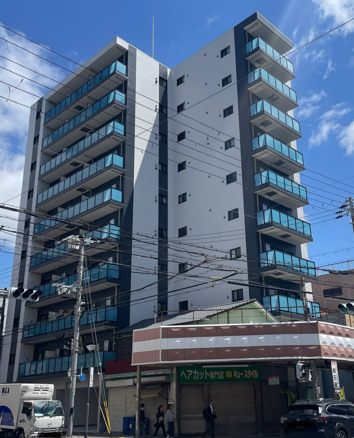 物件番号:1076743026 明石駅徒歩7分の新築マンション　オートロックや宅配BOXなど設備も充実　角部屋