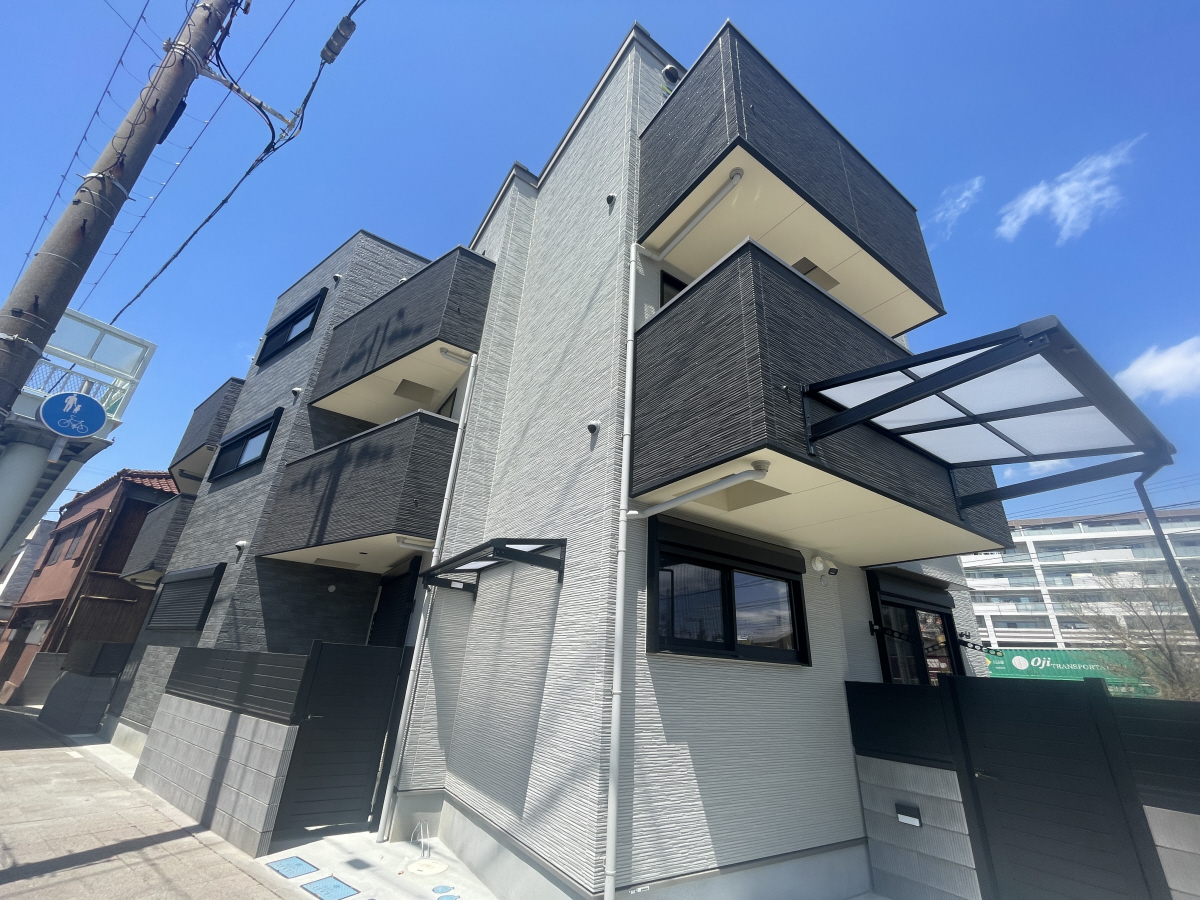 物件番号:1076742802 JR明石駅徒歩圏内の新築ハイツ　ペット相談可(猫も)　設備充実です
