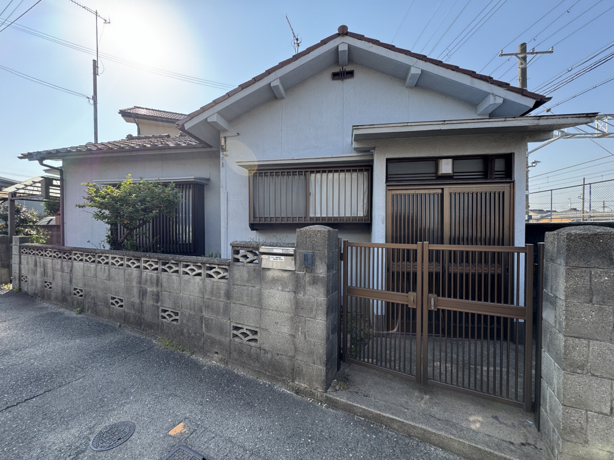 物件番号:1076742909 人気の平屋戸建賃貸　山陽江井ヶ島駅まで徒歩圏内　生活便利な立地です