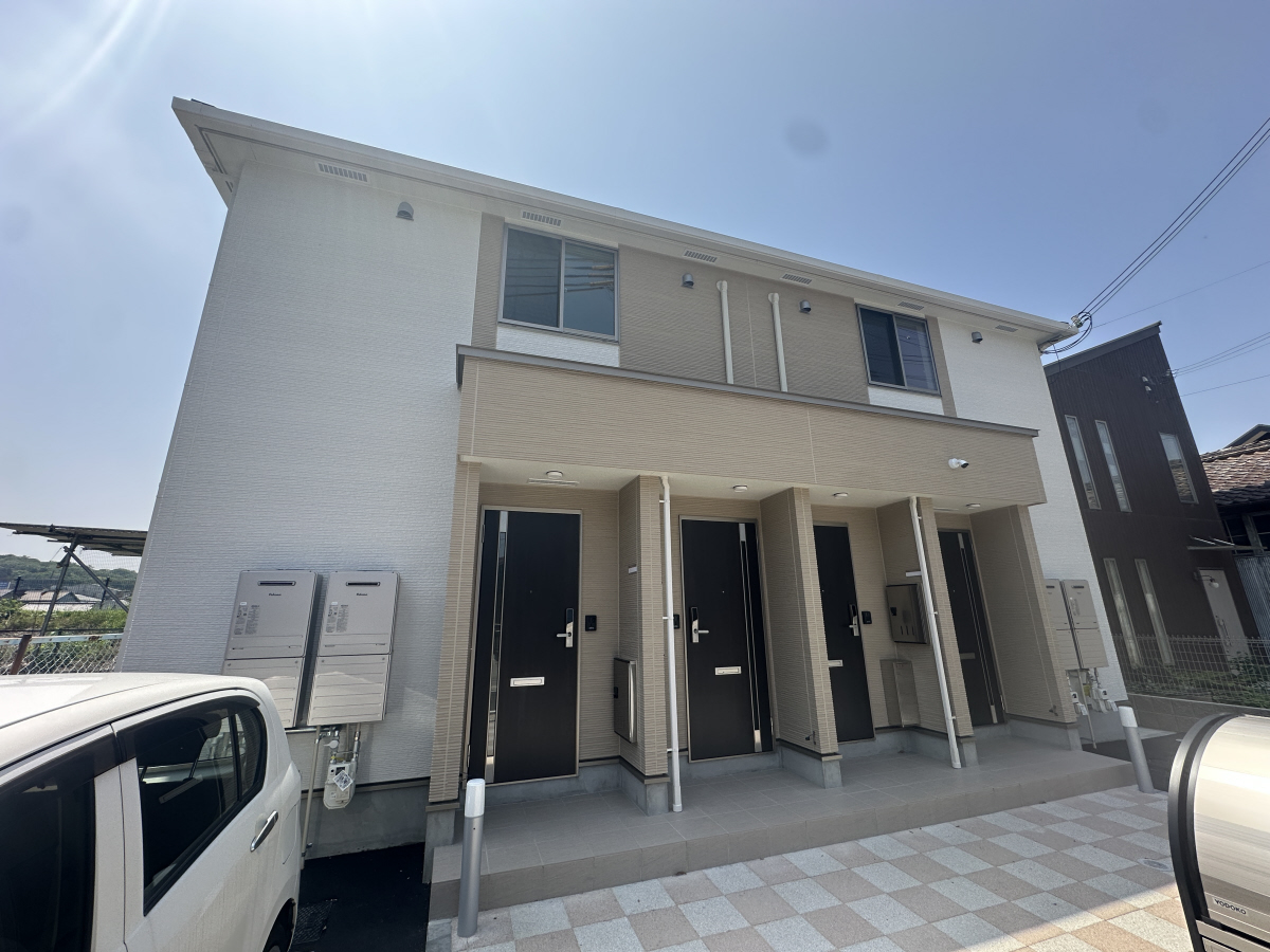 物件番号:1076743071 三木駅徒歩3分の新築ハイツ　経済的な都市ガス　宅配BOX付き等充実設備