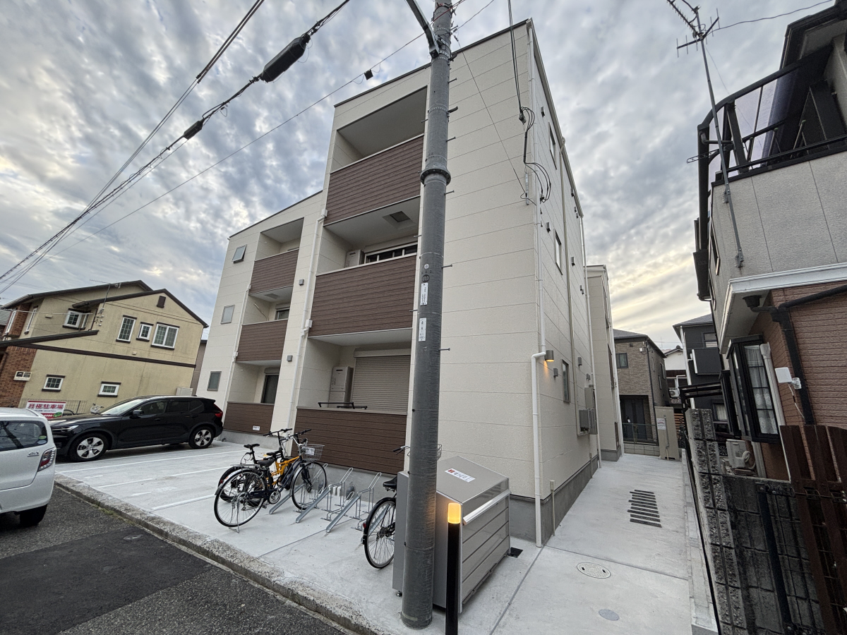 物件番号:1076743787 住宅設備充実の新築ハイツ　ペット飼育可能　インターネット無料　駅近!!