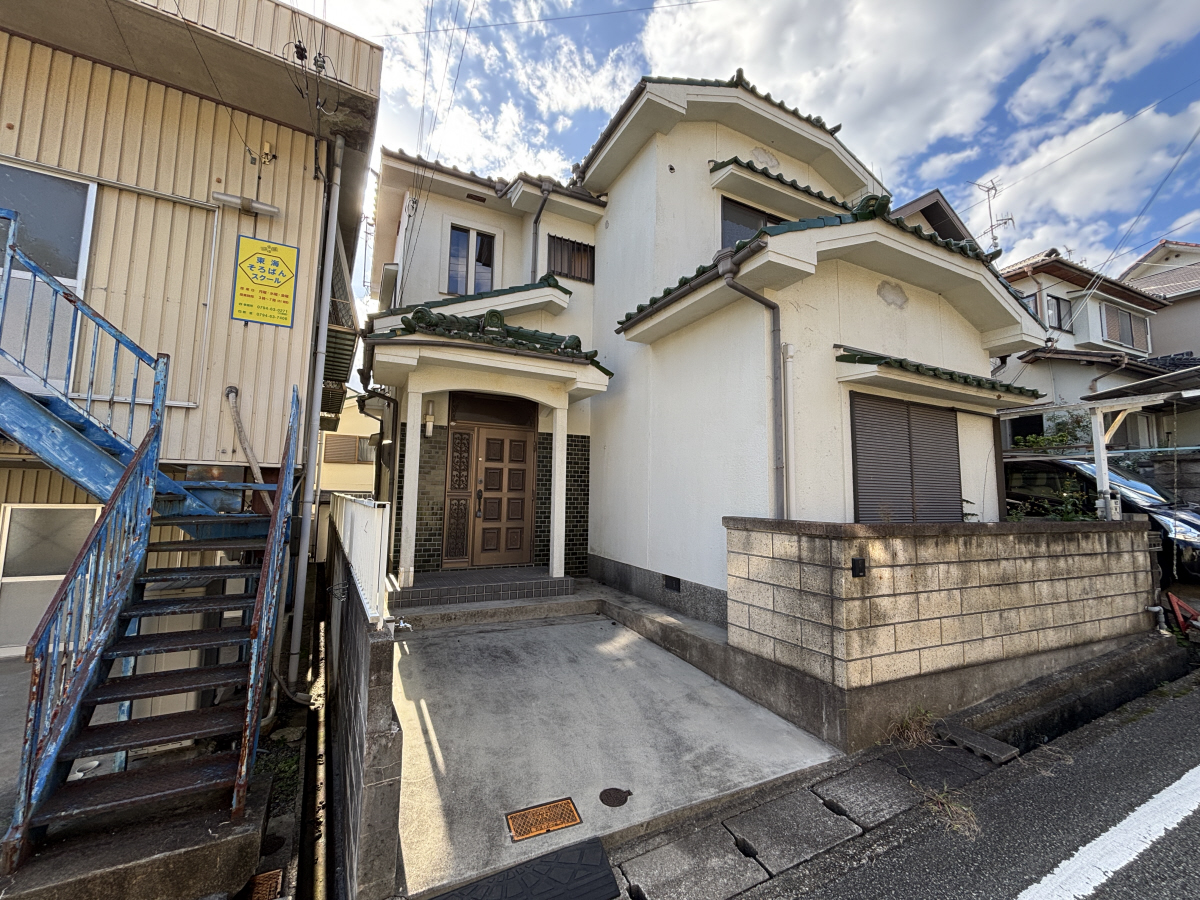 物件番号:1076743951 神戸電鉄樫山駅まで徒歩圏内！駐車場付きの4LDK戸建！閑静な住宅街です♪