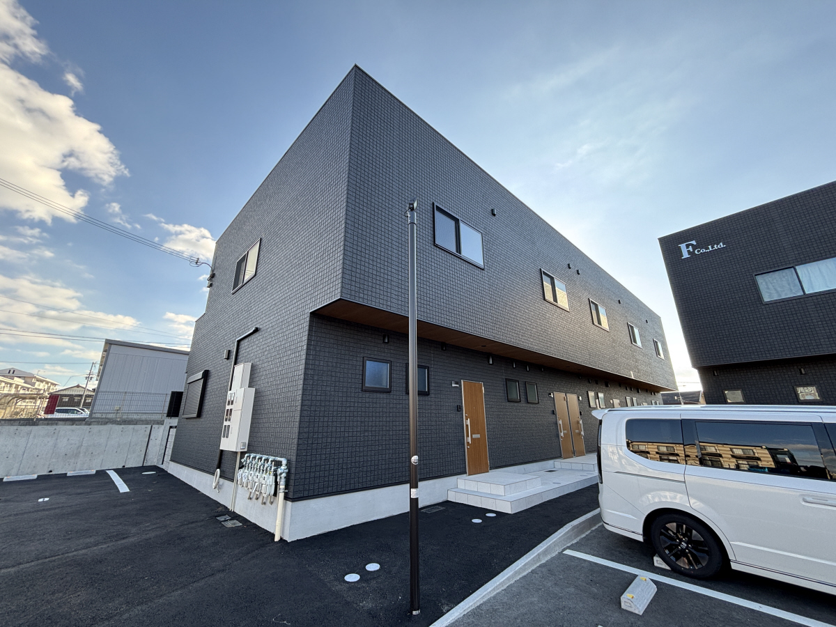 物件番号:1076744145 ペット飼育可能 新築メゾネットハイツ 設備も充実 経済的な都市ガスです