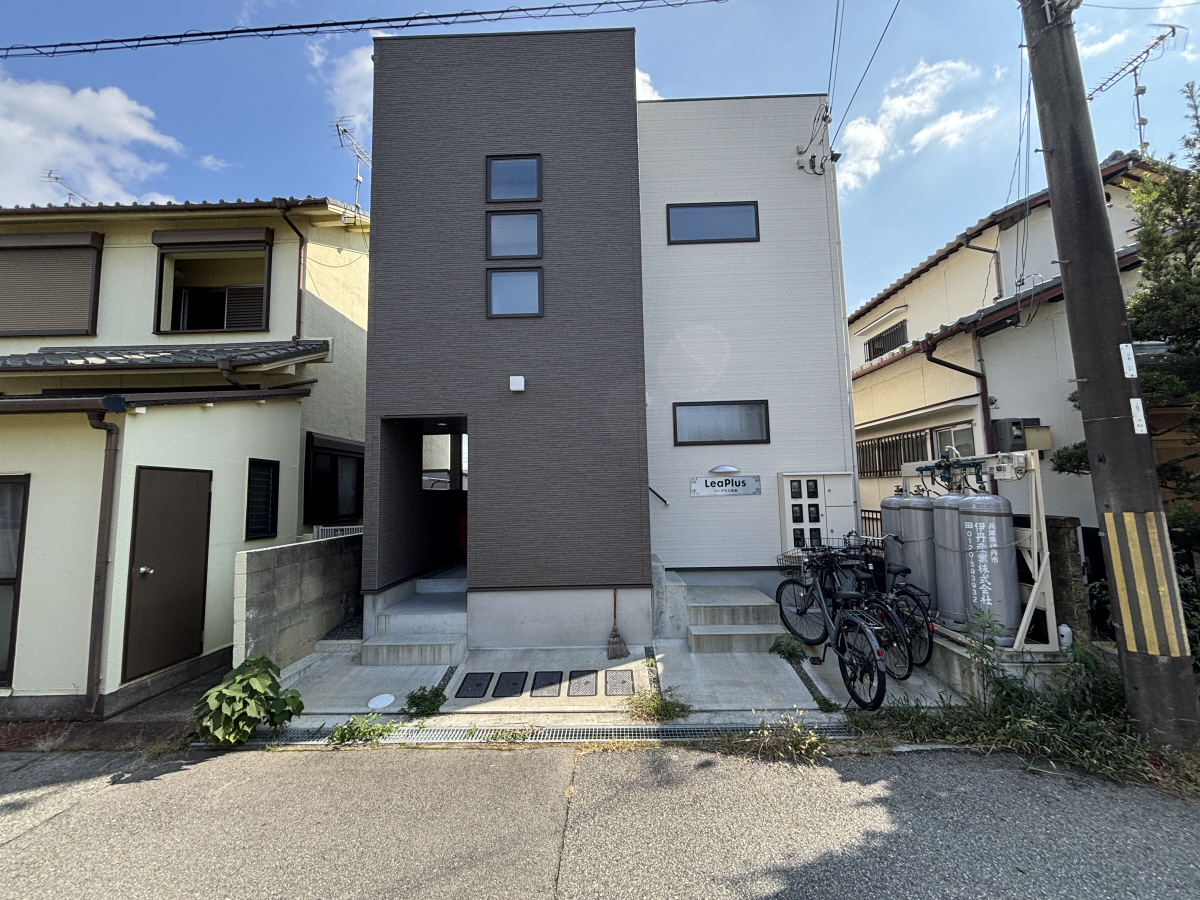 物件番号:1076744521 駅徒歩圏の築浅ハイツ トイレ・バス・洗面3点セパレート インターネット無料