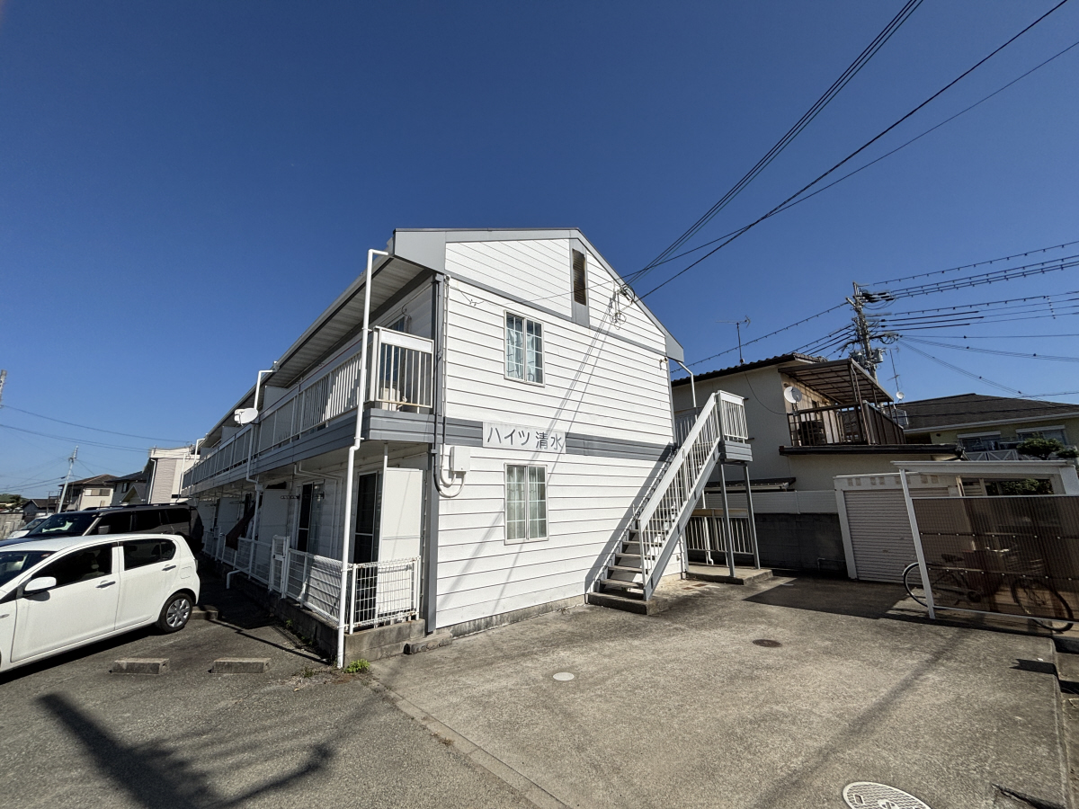 物件番号:1076744821 敷金0円キャンペーン　駐車場代家賃込み　生活便利な立地です