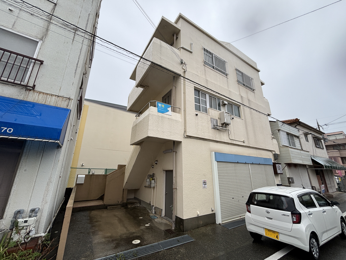 物件番号:1076744778 JR西明石駅徒歩圏内のRCマンション 生活便利な立地 駐車場1台無料です