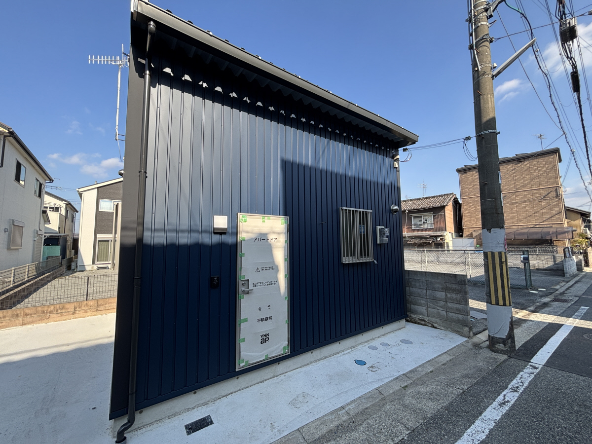 物件番号:1076744941 新築一戸建てのワンルーム　オシャレな内装　駐車場１台込みの賃料です