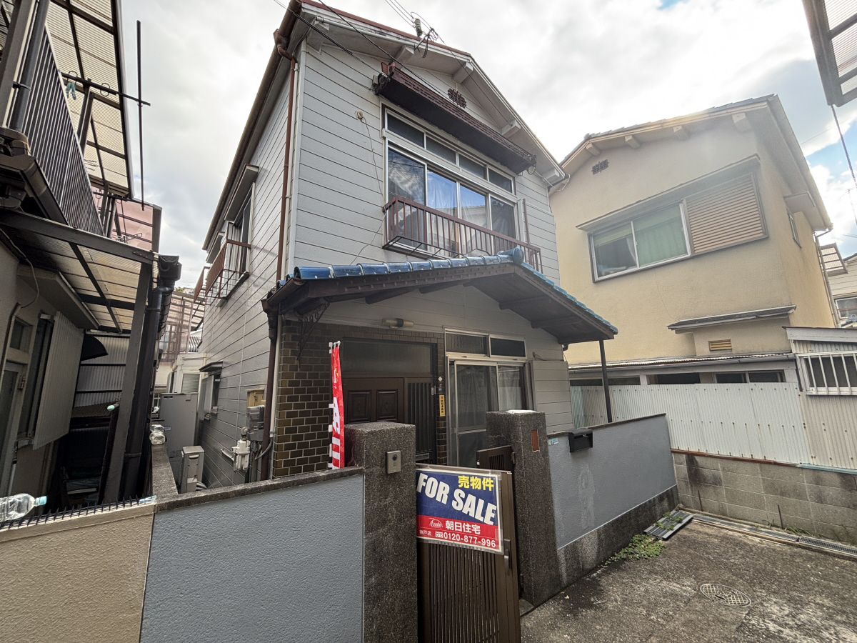 物件番号:1076745022 ペット相談可の戸建賃貸　IHシステムキッチン　閑静な住宅街で日当たり良好