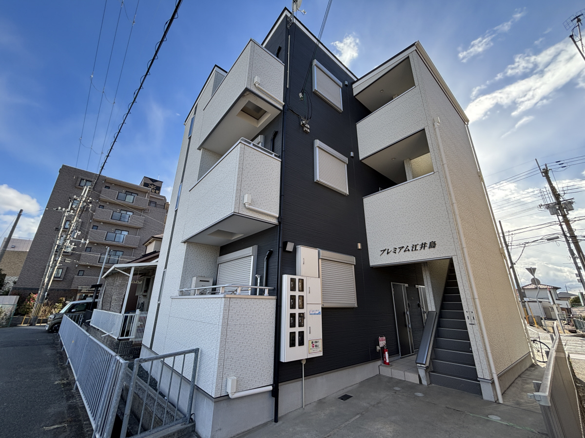 物件番号:1076745204 ペット(猫も)相談可 設備充実の築浅ハイツ ネットも無料 駐車場空有ります