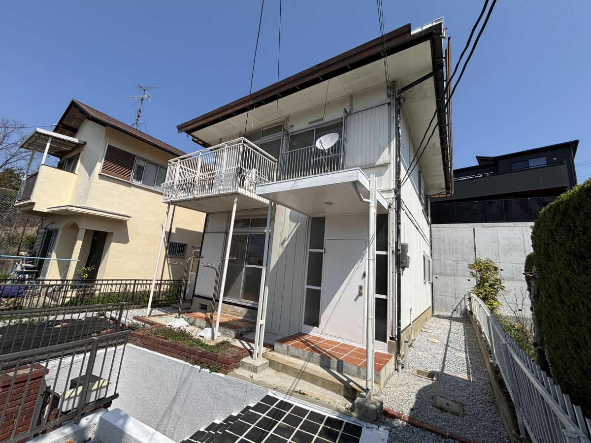 物件番号:1076745540 広々庭付き一戸建て 土地面積144.57㎡ 駐車場近隣に空き有ります