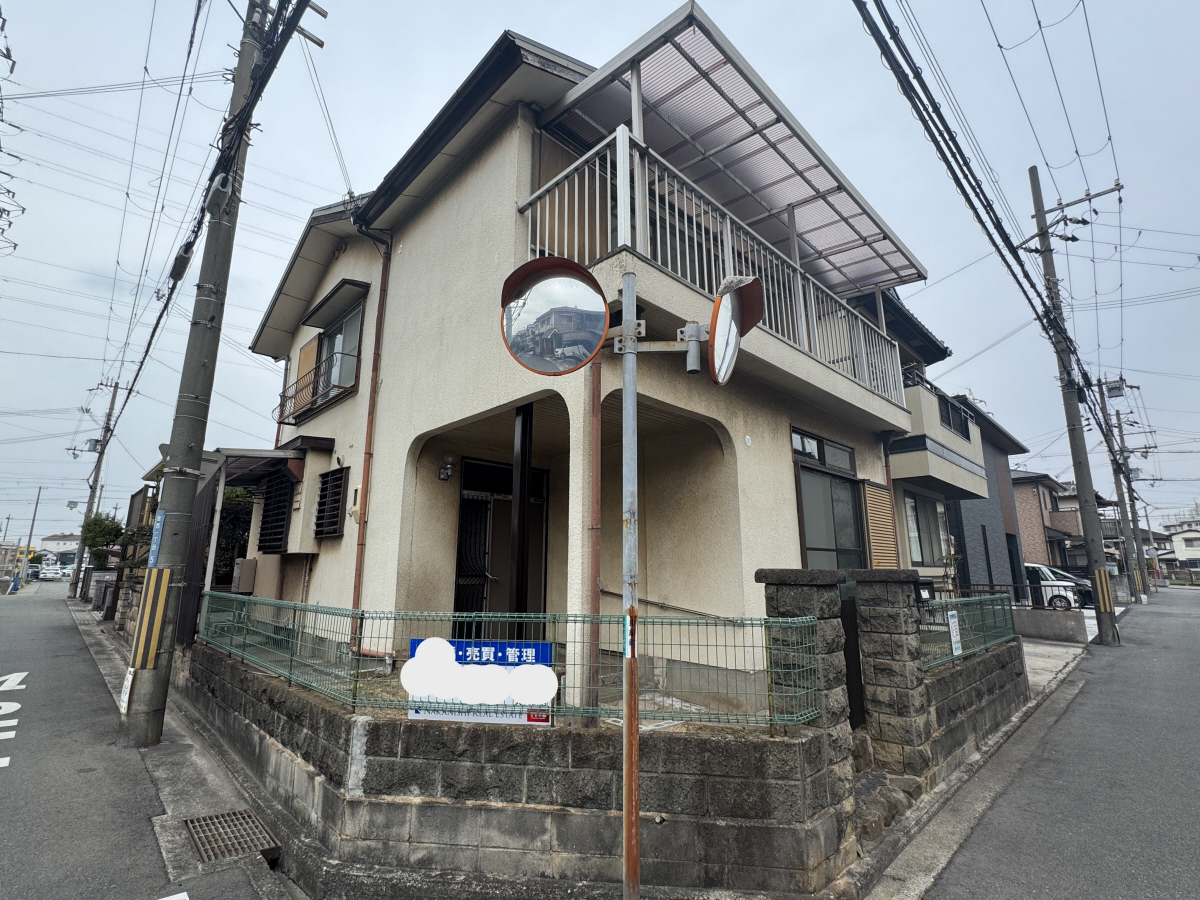 物件番号:1076745779 敷金・礼金0円キャンペーン　ペット（猫も）相談可　駐車場１台込みの賃料です