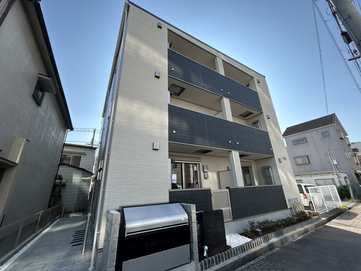 物件番号:1076745868 大手ハウスメーカー施工の新築ハイツ ネット無料 敷地内駐車場空きあります