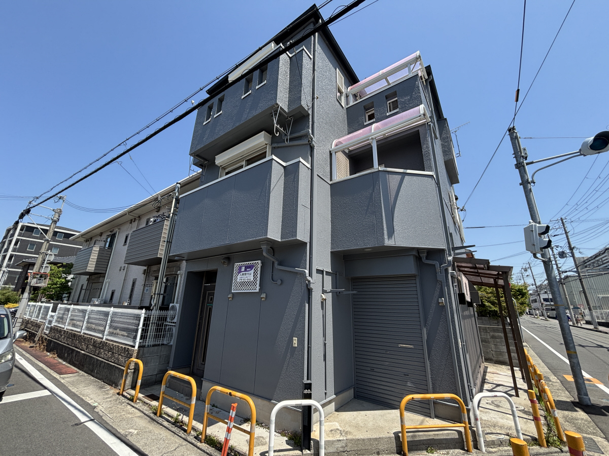 物件番号:1076746119 4LDKで3階建の人気戸建 周辺に生活利便施設が豊富 西明石駅徒歩圏内